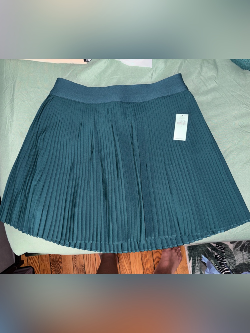 Old Navy Pleated Skater Skirt in Teal Green